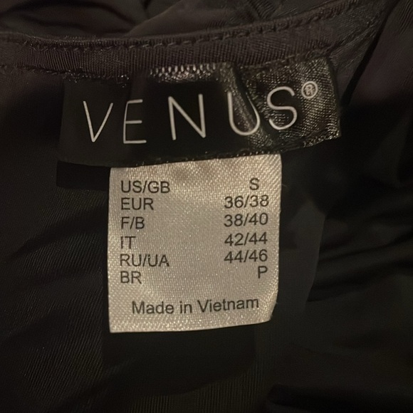 Venus Shape Embrace Ruched Dress size S - Picture 9 of 10